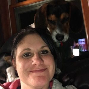 Meet your Posher, Julie